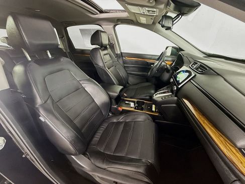 Used 2020 Honda CR-V Touring image 30