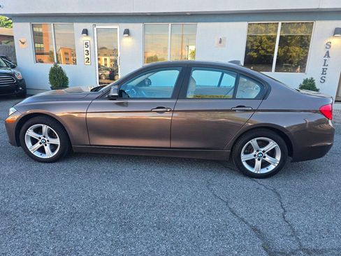 Used 2013 BMW 328i xDrive Sedan AWD/4WD image 7