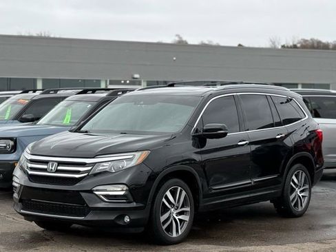 Used 2016 Honda Pilot Elite image 34