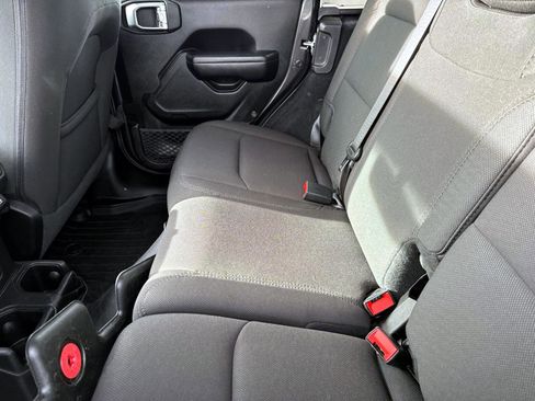 Used 2021 Jeep Wrangler Unlimited Sport image 9