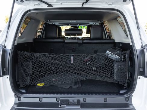 Certified 2024 Toyota 4Runner TRD Off-Road Premium w/ Moonroof Package AWD/4WD image 8