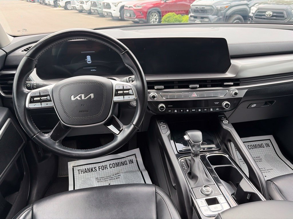 Used 2025 Kia Telluride S AWD/4WD image 23
