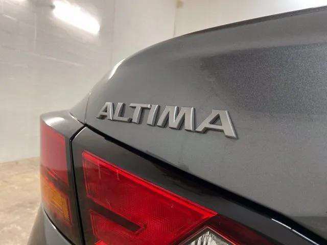 Used 2026 Nissan Altima 2.5 SV AWD/4WD image 96
