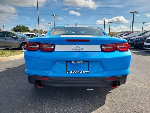 Used 2023 Chevrolet Camaro LT image 7
