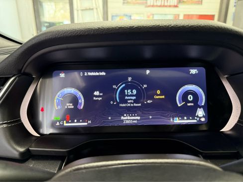 Used 2023 Jeep Grand Cherokee Altitude image 16