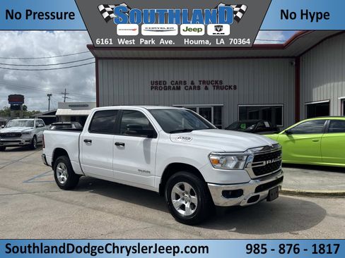 Used 2024 RAM 1500 Big Horn AWD/4WD image 1