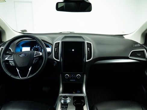 Used 2022 Ford Edge SEL w/ Convenience Package image 14
