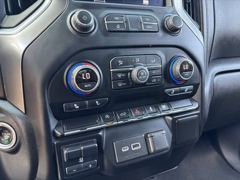 Used 2021 Chevrolet Silverado 1500 LT AWD/4WD image 24