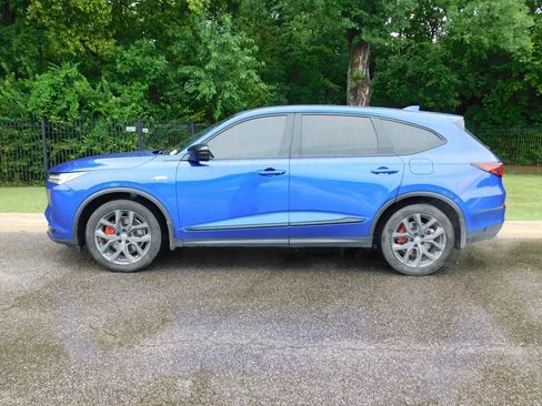 Used 2023 Acura MDX A-Spec AWD/4WD image 2