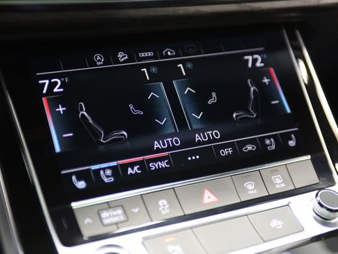 Used 2023 Audi Q8 Premium Plus w/ Premium Plus Package AWD/4WD image 30