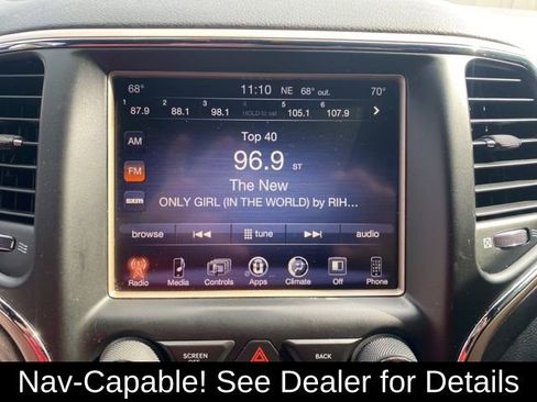 Used 2017 Jeep Grand Cherokee Laredo w/ Quick Order Package 23E image 17