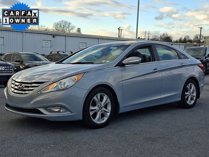 Used 2012 Hyundai Sonata Limited w/ Navigation Pkg