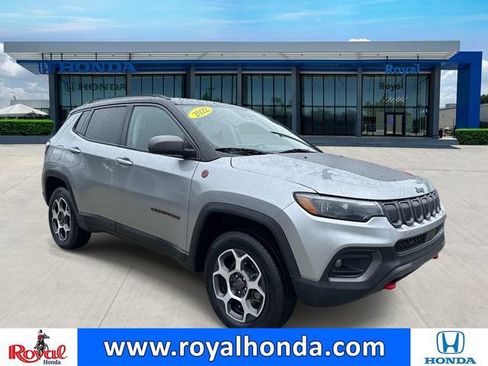 Used 2022 Jeep Compass Trailhawk w/ Trailhawk Elite Group AWD/4WD image 1