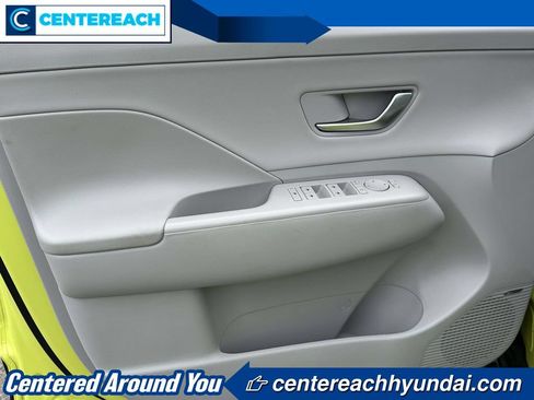Used 2024 Hyundai Kona Limited AWD/4WD image 15