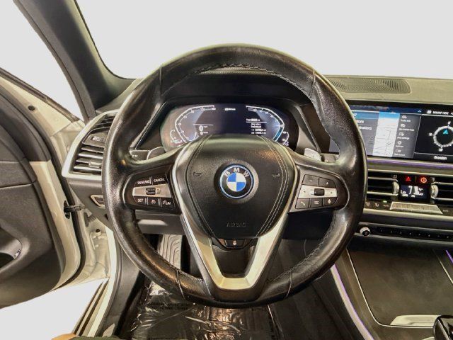 Used 2022 BMW X5 xDrive45e AWD/4WD image 12