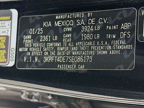 Used 2025 Kia K4 FWD image 12