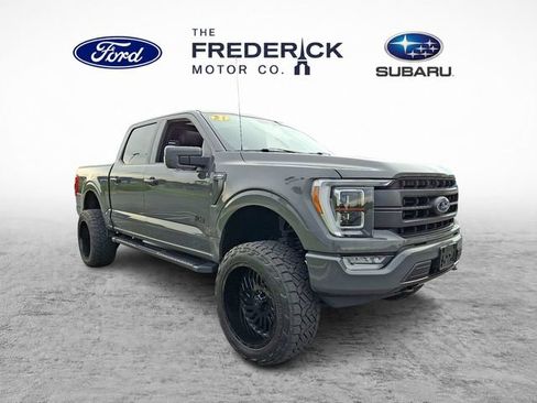 Used 2021 Ford F150 Lariat w/ Equipment Group 502A High AWD/4WD image 3