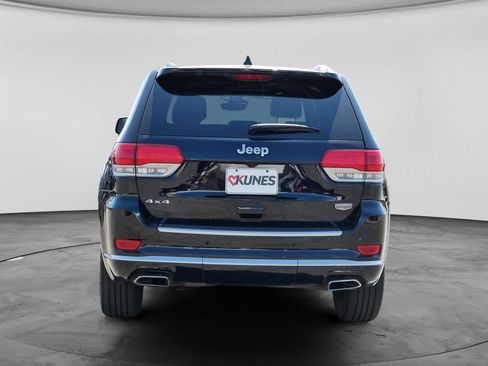 Used 2019 Jeep Grand Cherokee Summit AWD/4WD image 9