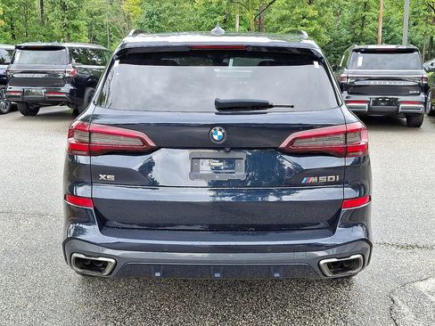 Used 2023 BMW X5 M50i w/ Climate Comfort Package image 5