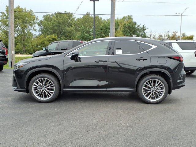 New 2026 Lexus NX 350 AWD w/ Cold Area Package image 4