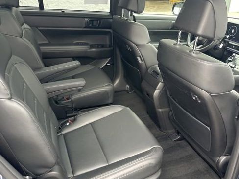 Used 2025 Hyundai Santa Fe Calligraphy image 34