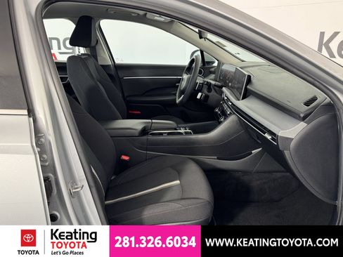 Used 2025 Hyundai Sonata SEL FWD image 20