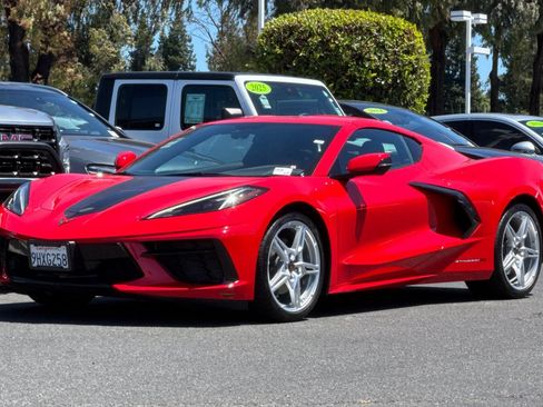 Used 2023 Chevrolet Corvette Stingray Coupe RWD image 9