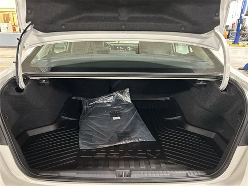 Certified 2025 Subaru Legacy Premium image 27