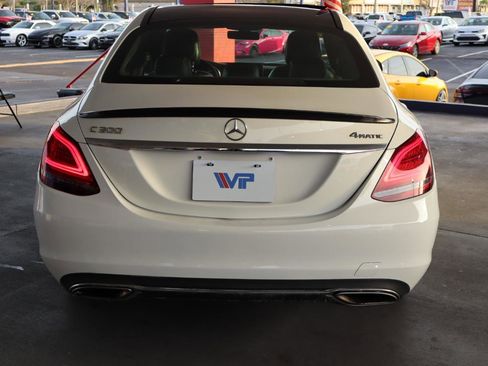 Used 2019 Mercedes-Benz C 300 4MATIC Sedan image 6