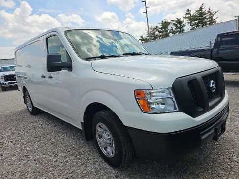 Used 2021 Nissan NV 1500 SV RWD image 1