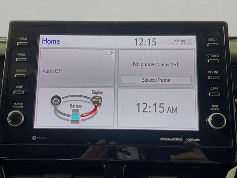 Used 2021 Toyota Camry XLE w/ Cold Weather Package image 27