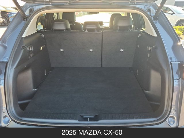 Used 2025 MAZDA CX-50 AWD 2.5 S w/ Cargo Package image 10