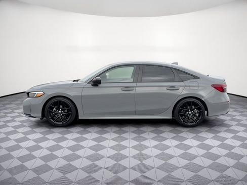Used 2025 Honda Civic Sport image 2