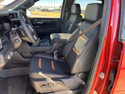 New 2026 GMC Sierra 1500 AT4 w/ AT4 Premium Package image 21
