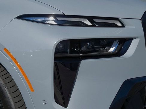 New 2026 BMW X7 xDrive40i w/ M Sport Package image 8