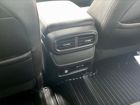 Used 2025 Honda Passport TrailSport image 25