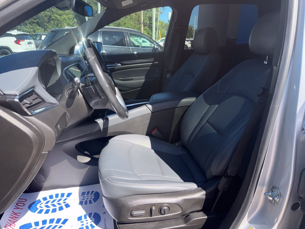Certified 2022 Buick Enclave Essence w/ Experience Buick Package AWD/4WD image 9