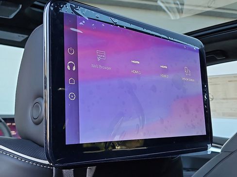 New 2026 Cadillac Escalade ESV Platinum Luxury image 10