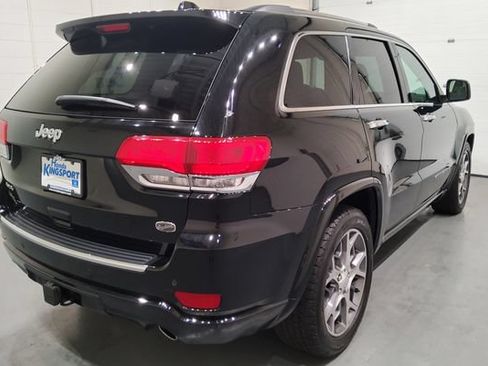 Used 2020 Jeep Grand Cherokee Overland AWD/4WD image 8