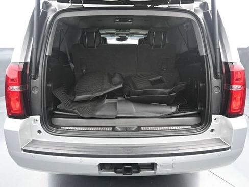 Used 2016 Chevrolet Suburban LT AWD/4WD image 10