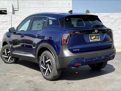 New 2026 Nissan Kicks SV image 2