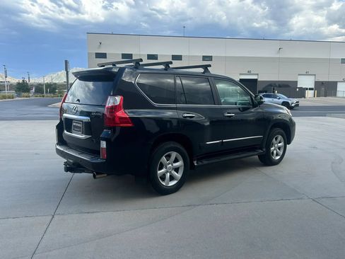 Used 2011 Lexus GX 460 Premium AWD/4WD image 4
