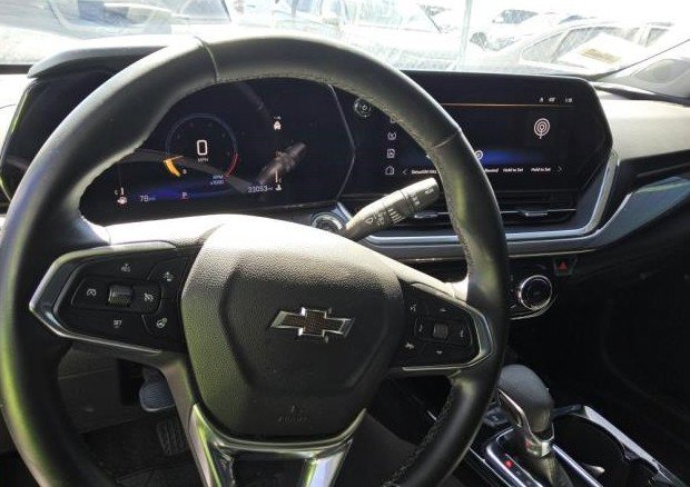 Used 2024 Chevrolet Trax ACTIV w/ Driver Confidence Package FWD image 7