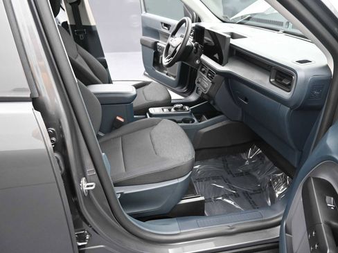 Used 2025 Ford Maverick XL w/ Equipment Group 102A image 13