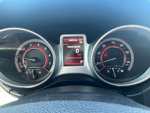 Used 2020 Dodge Journey SE FWD image 27