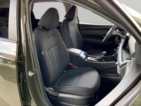 Used 2025 Hyundai Tucson SEL FWD image 9