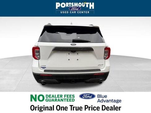 Certified 2022 Ford Explorer XLT w/ Equipment Group 202A image 31