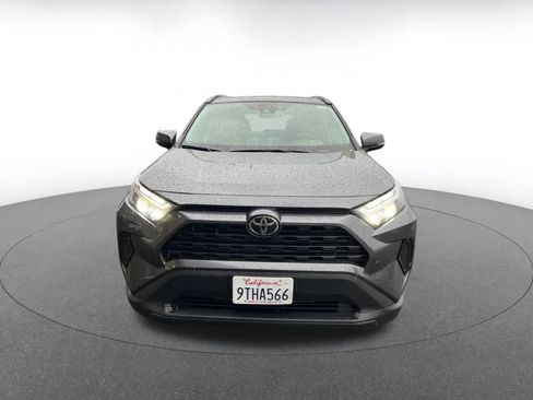 Used 2025 Toyota RAV4 XLE image 2