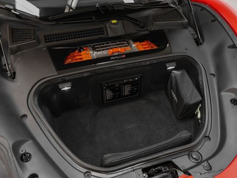 Certified 2024 Ferrari SF90 Spider AWD/4WD image 15