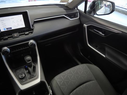 Certified 2025 Toyota RAV4 XLE image 12